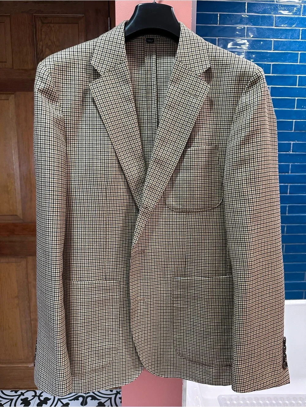Men's Houndstooth Blazer in Beige and Black (36S)